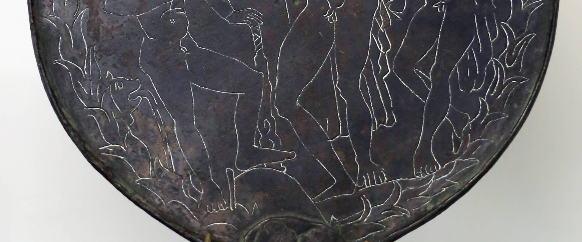 Etruria, specchio con incisioni mitologiche e manico configurato, III-II secolo ac. 03 foto di Sailko